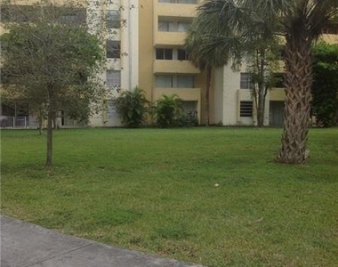10000 Nw 80th Court - Photo Thumbnail 11