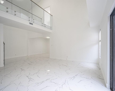 5536 Eton Court - Photo Thumbnail 6