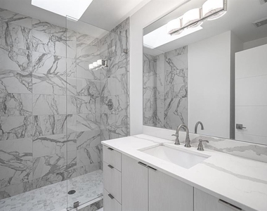 5536 Eton Court - Photo Thumbnail 16