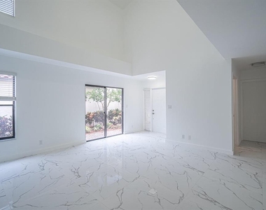 5536 Eton Court - Photo Thumbnail 7