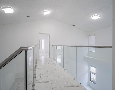 5536 Eton Court - Photo Thumbnail 9