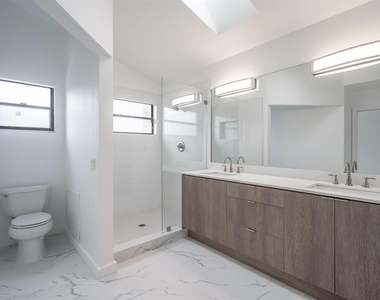 5536 Eton Court - Photo Thumbnail 13