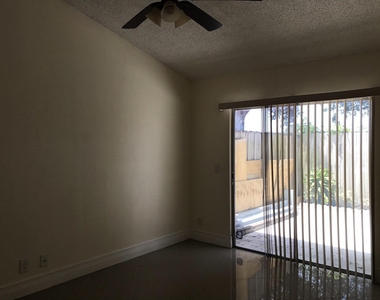 1534 Royal Forest Court - Photo Thumbnail 10
