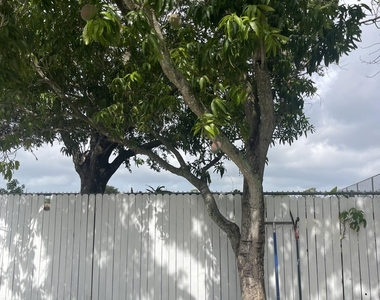 1534 Royal Forest Court - Photo Thumbnail 20