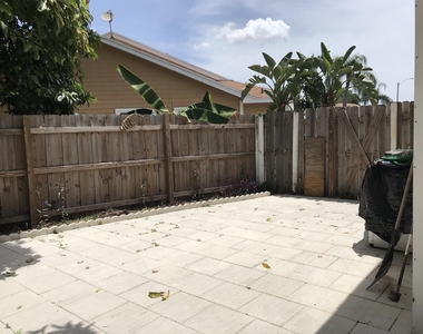 1534 Royal Forest Court - Photo Thumbnail 2