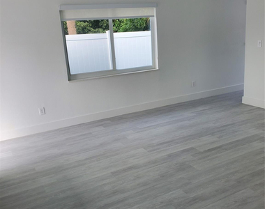 70 Nw 13th Avenue - Photo Thumbnail 20