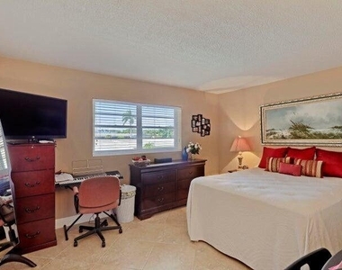 501 Lake Shore Drive - Photo Thumbnail 20