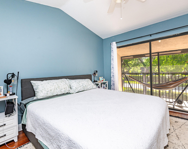 740 Se 1st Way - Photo Thumbnail 18