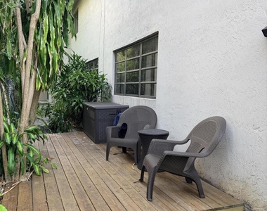 740 Se 1st Way - Photo Thumbnail 40