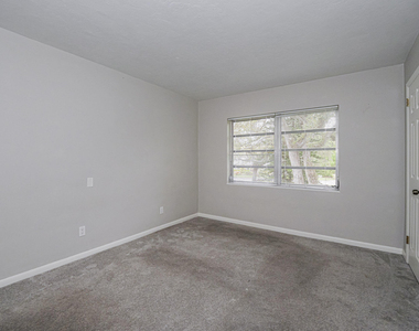 677 Royal Palm Boulevard - Photo Thumbnail 24