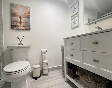 3180 Ne 48th Court - Photo Thumbnail 32