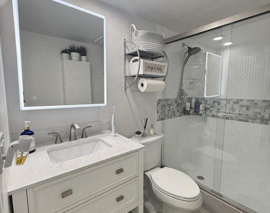 3180 Ne 48th Court - Photo Thumbnail 34