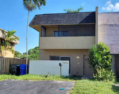 609 Sw 79th Terrace - Photo Thumbnail 1