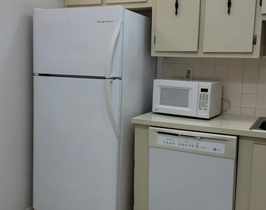 4394 Nw 9th Avenue - Photo Thumbnail 1
