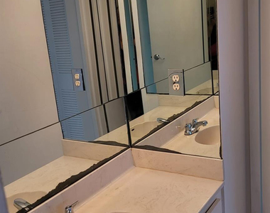 4394 Nw 9th Avenue - Photo Thumbnail 9