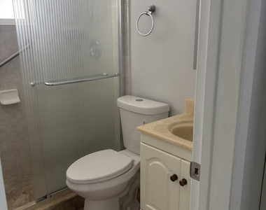 354 Manchester Street - Photo Thumbnail 2