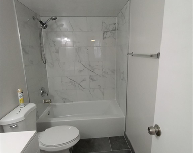 2771 Riverside Drive - Photo Thumbnail 13