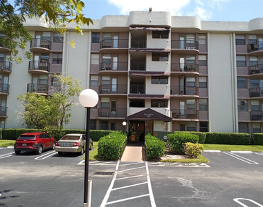 2771 Riverside Drive - Photo Thumbnail 1