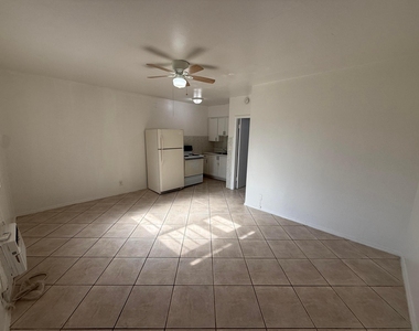 6014 Fillmore Street - Photo Thumbnail 8