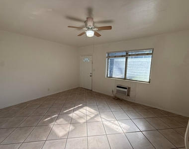 6014 Fillmore Street - Photo Thumbnail 7