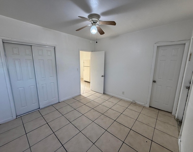 6014 Fillmore Street - Photo Thumbnail 4