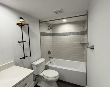 4709 47th Way - Photo Thumbnail 20