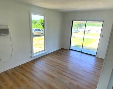 161 Sw 6th Court Sw - Photo Thumbnail 9