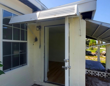 161 Sw 6th Court Sw - Photo Thumbnail 4