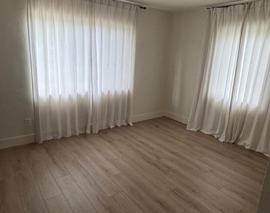 2648 Washington Street - Photo Thumbnail 17