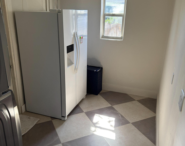 2648 Washington Street - Photo Thumbnail 13