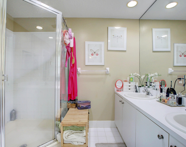 11705 Nw 47th Drive - Photo Thumbnail 15