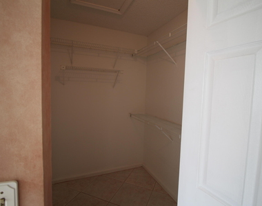 7342 Pinewalk Drive S - Photo Thumbnail 12