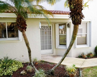 7342 Pinewalk Drive S - Photo Thumbnail 1