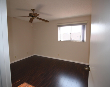 7342 Pinewalk Drive S - Photo Thumbnail 22