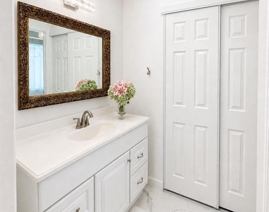 13075 Albright Court - Photo Thumbnail 15