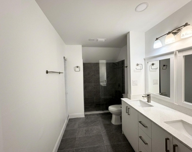 855 Nw 80th Way - Photo Thumbnail 5