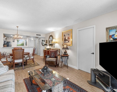 2929 S Ocean Boulevard - Photo Thumbnail 18