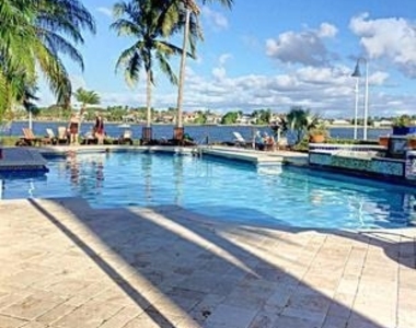 123 Yacht Club Way - Photo Thumbnail 31