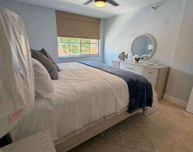 123 Yacht Club Way - Photo Thumbnail 59
