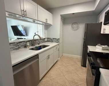123 Yacht Club Way - Photo Thumbnail 55