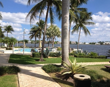 123 Yacht Club Way - Photo Thumbnail 26