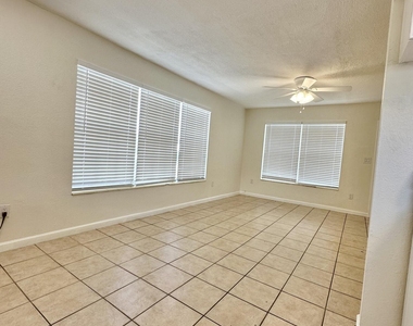 1409 Nw 2nd Avenue - Photo Thumbnail 5