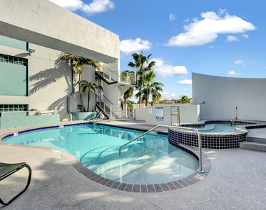 185 Ne 4th Avenue - Photo Thumbnail 28