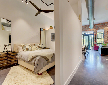 185 Ne 4th Avenue - Photo Thumbnail 2