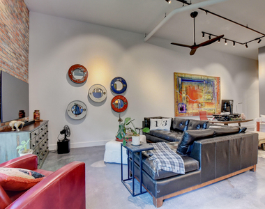 185 Ne 4th Avenue - Photo Thumbnail 11