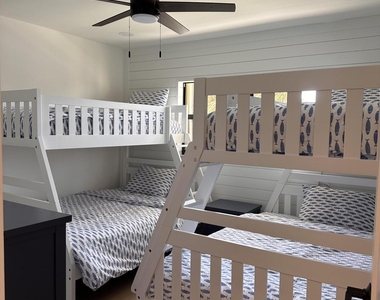 7430 S Ocean Drive - Photo Thumbnail 20