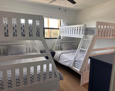 7430 S Ocean Drive - Photo Thumbnail 19