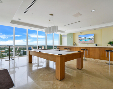 511 Se 5th Avenue - Photo Thumbnail 28