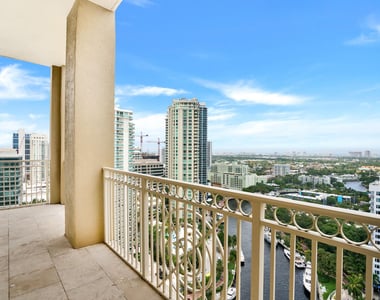 511 Se 5th Avenue - Photo Thumbnail 21