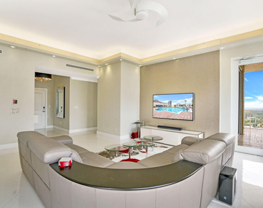 511 Se 5th Avenue - Photo Thumbnail 5
